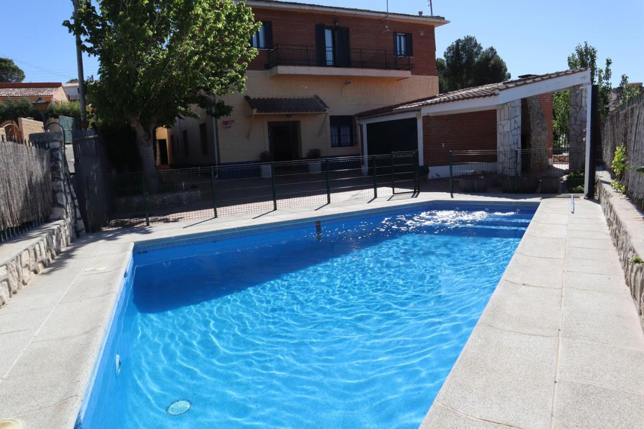 Casa Rural Las Eras Valdelaguna ภายนอก รูปภาพ