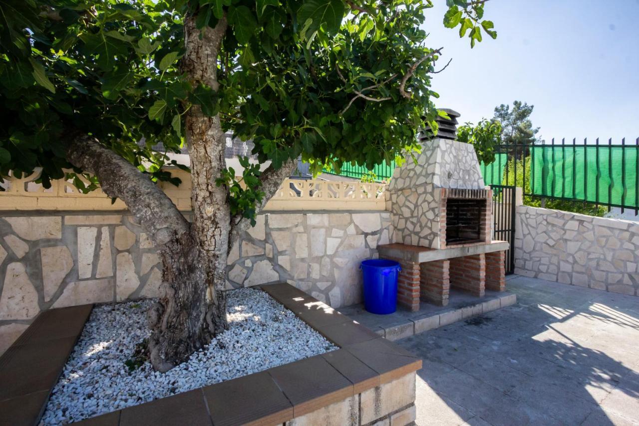 Casa Rural Las Eras Valdelaguna ภายนอก รูปภาพ