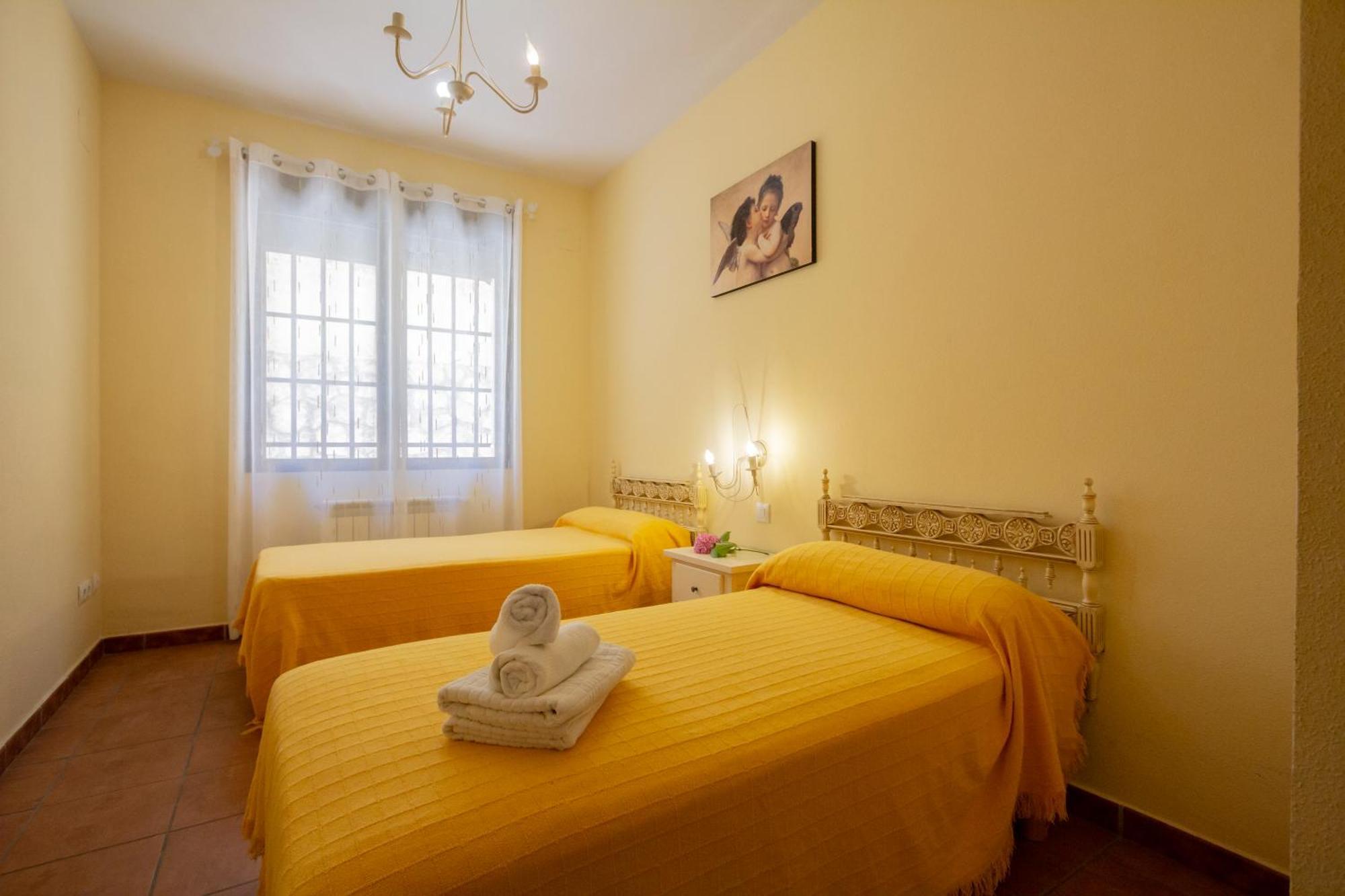 Casa Rural Las Eras Valdelaguna ภายนอก รูปภาพ